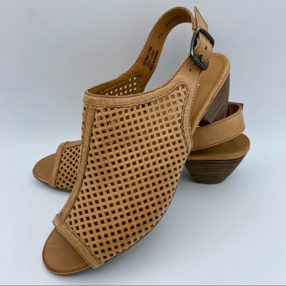 💗Paul Green Lois Perforated Leather Slingback Sandals
